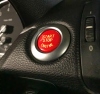 Jauna sarkana Start/Stop Engine poga BMW